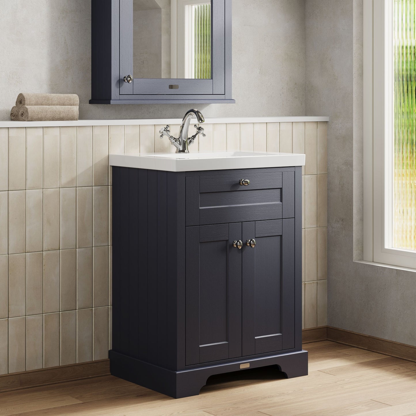 Old London 600mm 2-Door Unit & Contemporary Fireclay Basin 1TH
