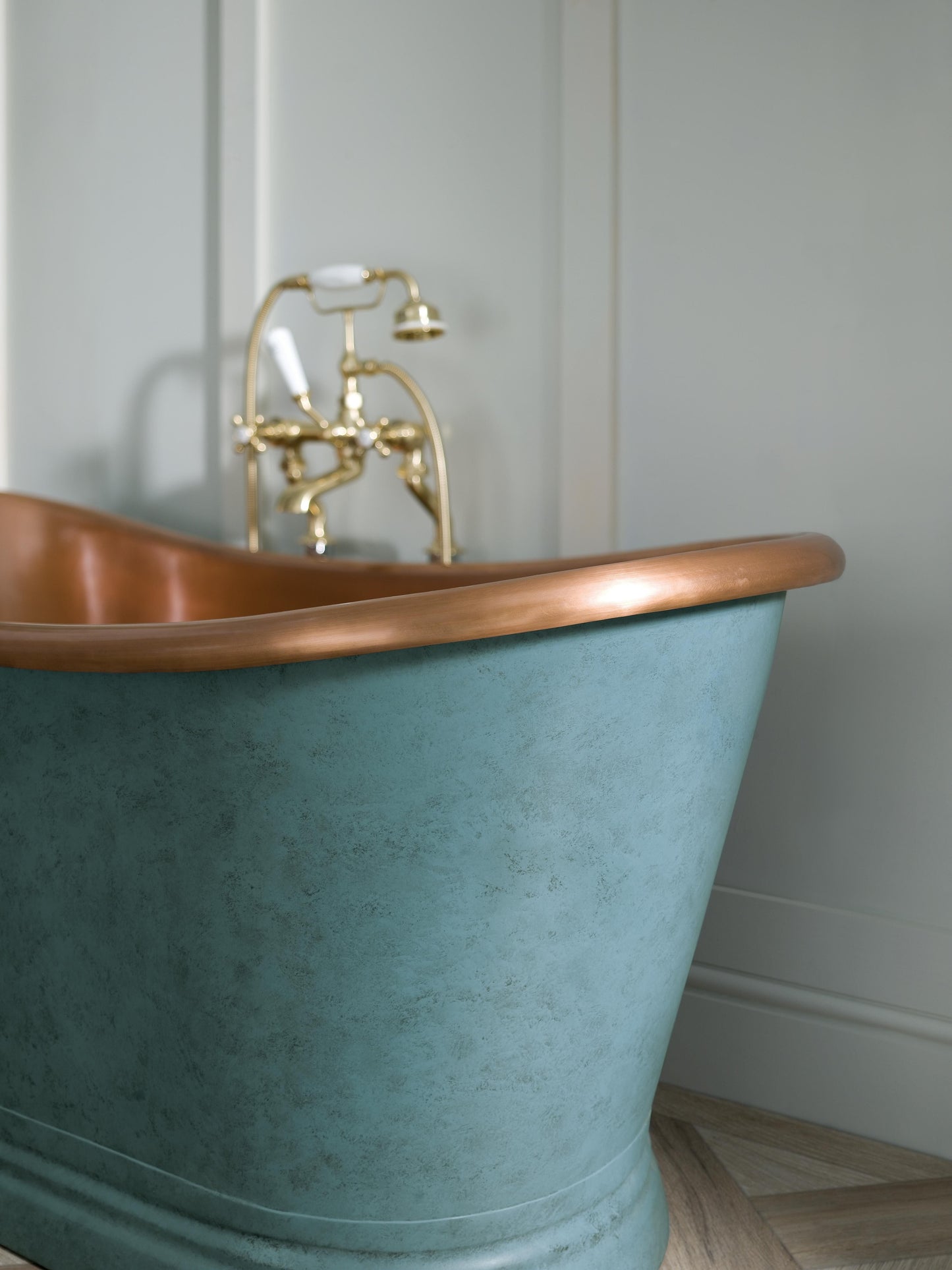 BC Designs Verdigris 1500mm Copper Boat Freestanding Bath