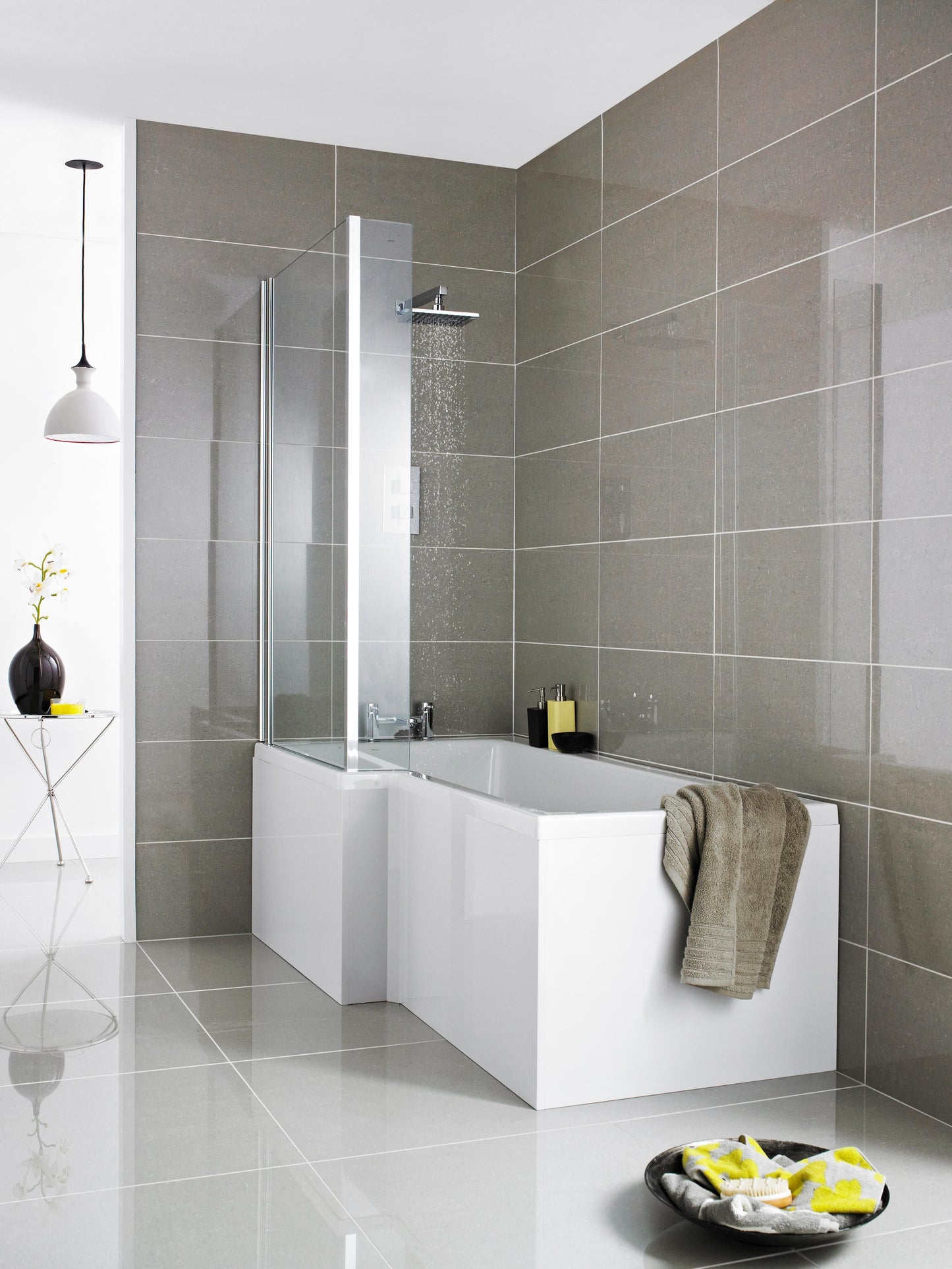 [BBPA131] Square L-Shaped Shower Bath Panel - Gloss White - Lifestyle 1