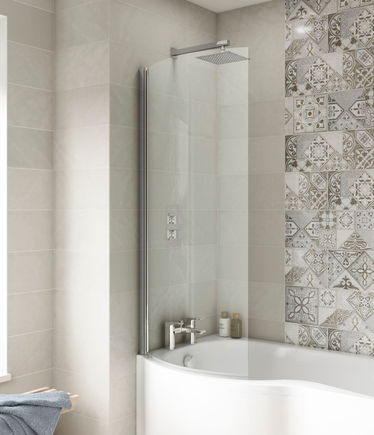 [BBSCCS0] Contemporary Curved 6mm Toughened Safety Glass Reversible P-Bath Bath Shower Screen - Lifestyle 1