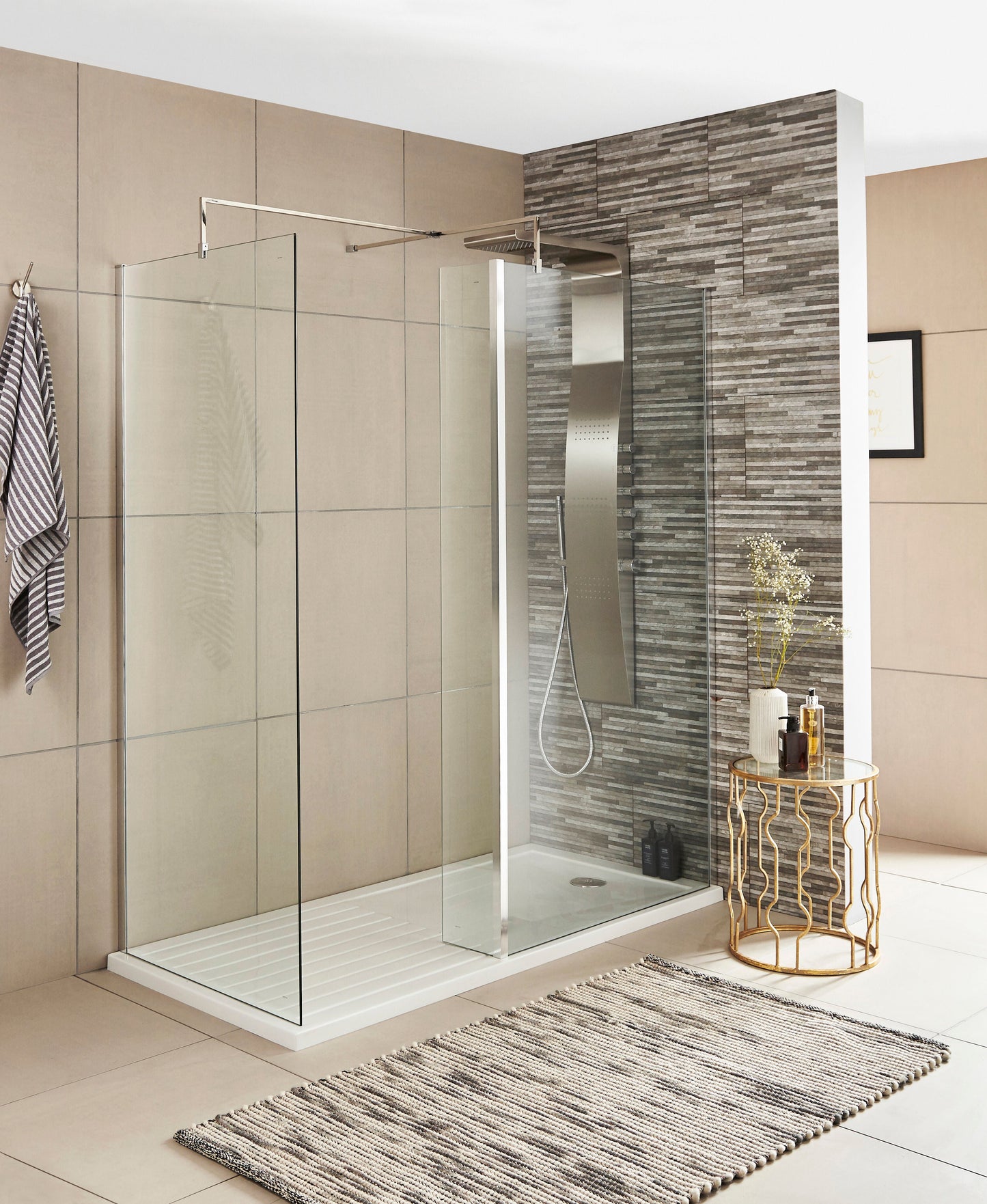 [BEWS18025] Balterley 8mm Toughened Safety Glass Wetroom Return Screen: 215mm x 1850mm, Polished Chrome - Lifestyle 1
