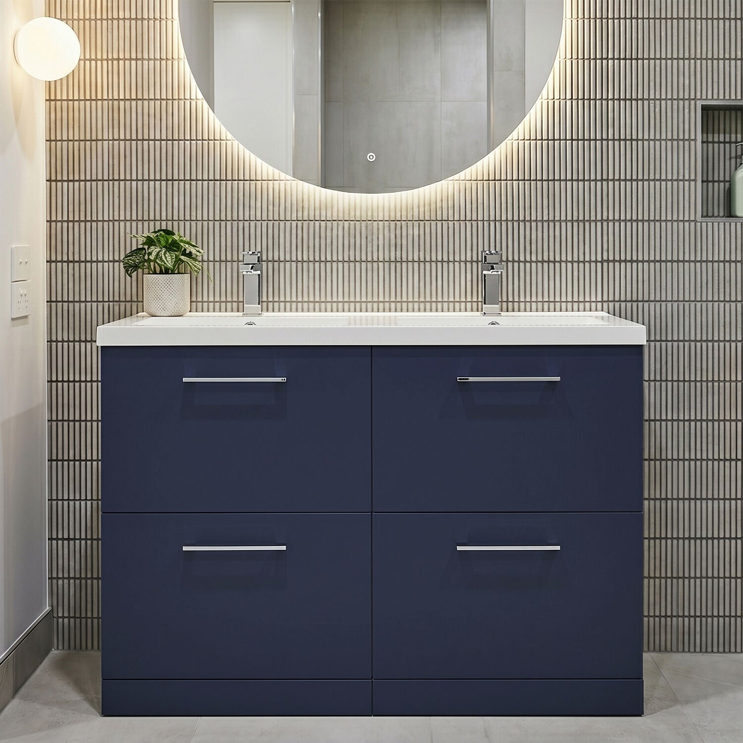 [BFLE2933C2] Balterley Level 1200mm Floor Standing 4 Drawer Vanity Unit with Double Basin, Handles & Overflow for Bathroom Storage Gloss White - Silo
