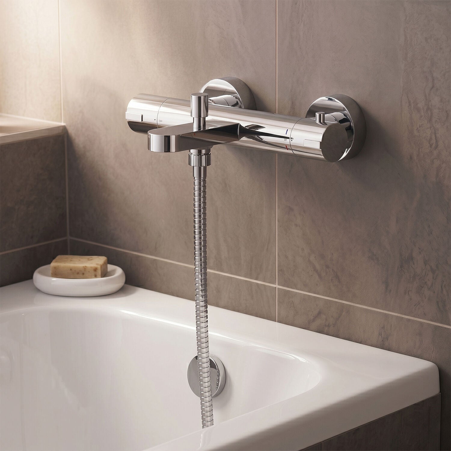 [BTCU005] Balterley Current Round Thermostatic Bath Shower Mixer Bar Valve Tap with Anti-Scald Control - Chrome Finish - Silo