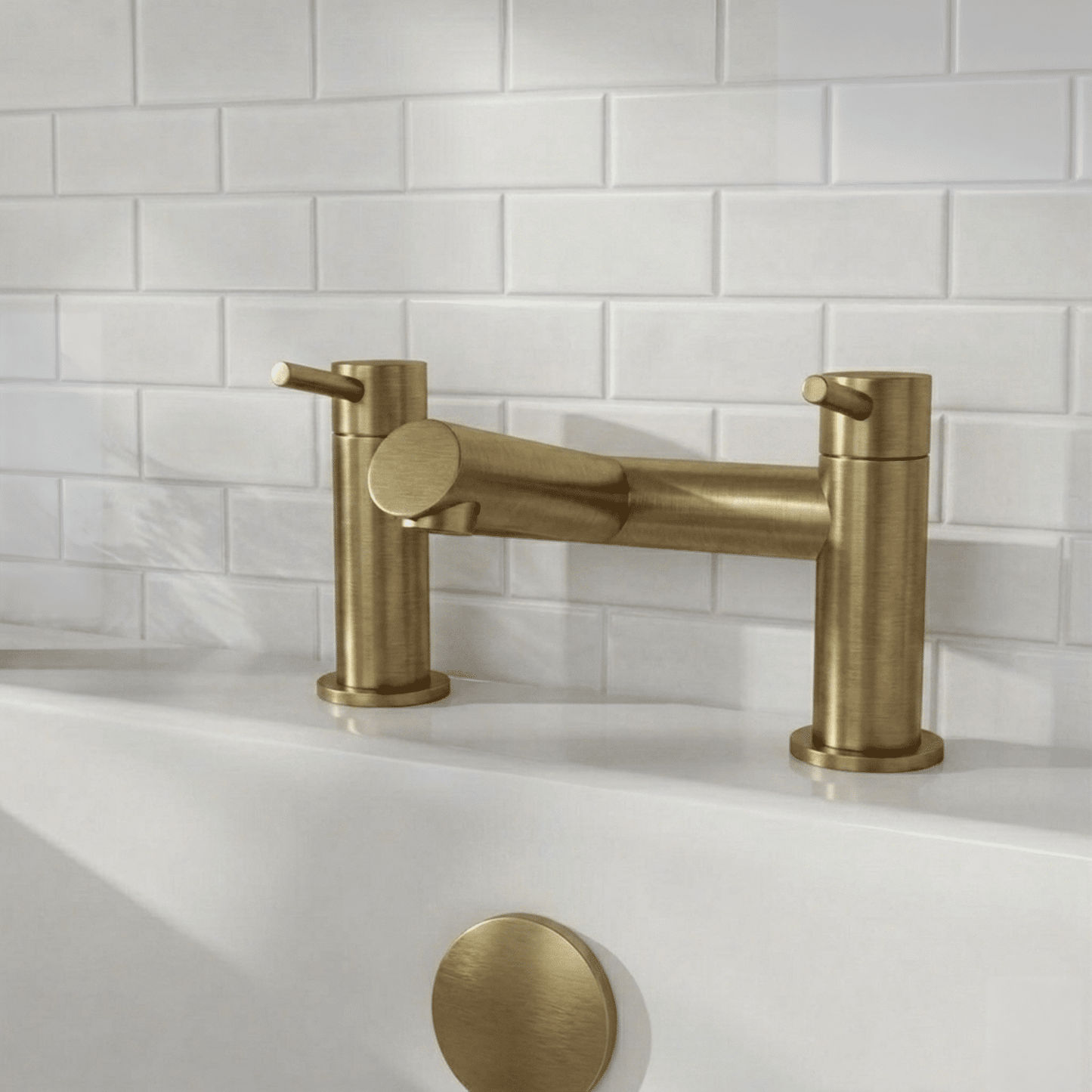 [BTE803] Wetley Minimalist Round Deck Mounted Bath Filler Tap - Choice of Finish - Silo
