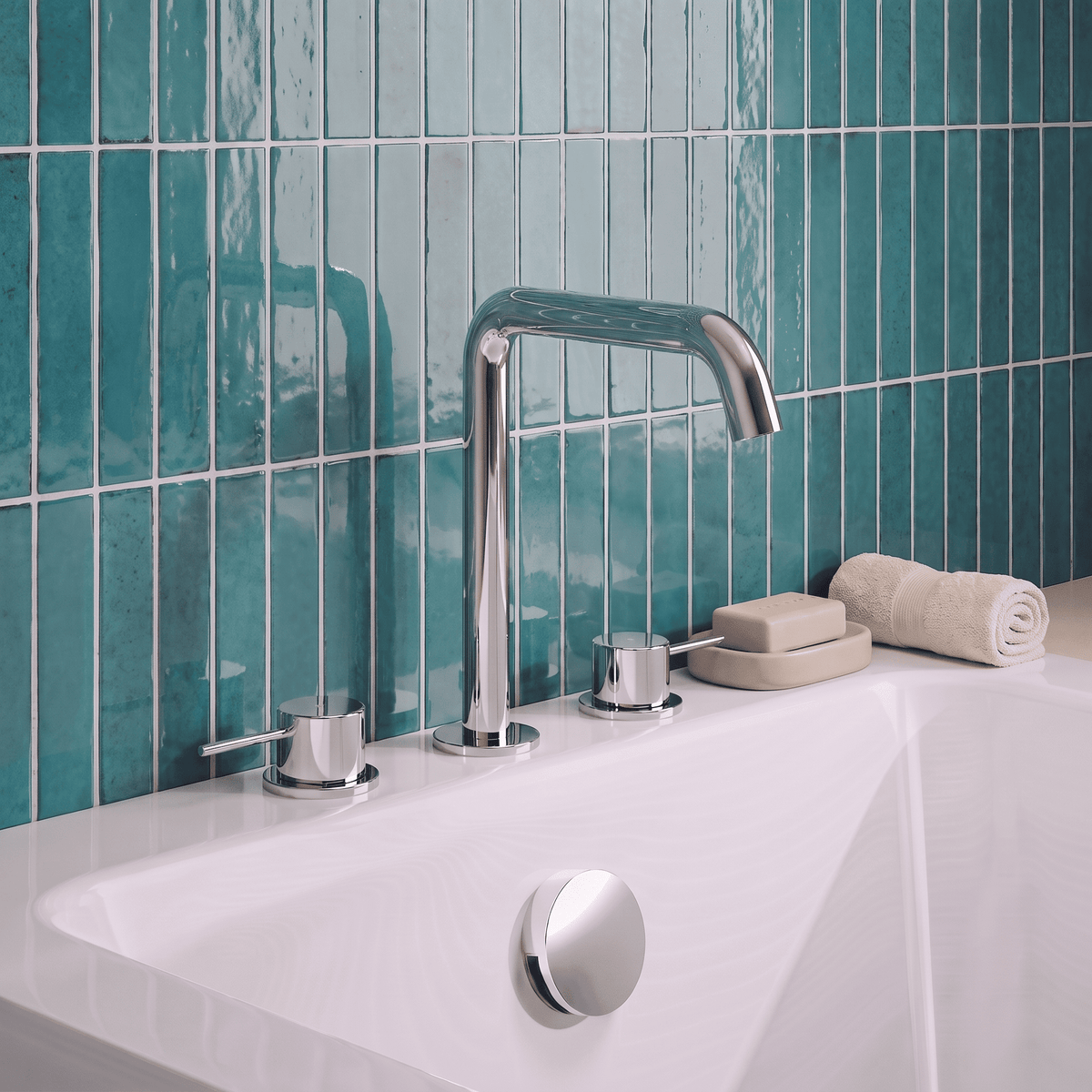 [BTV333P] Penkhull Contemporary 3 Tap Hole Deck Mounted Bath Mixer Tap with Minimalist Lever Handles - Choice of Spout and Colour - Lifestyle 1
