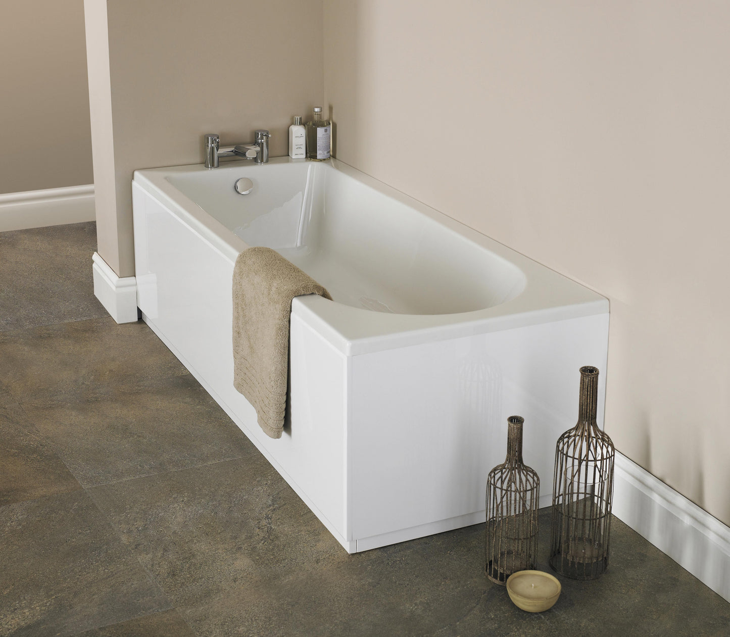 Nuie 1600mm Single Ended Bath With Legs