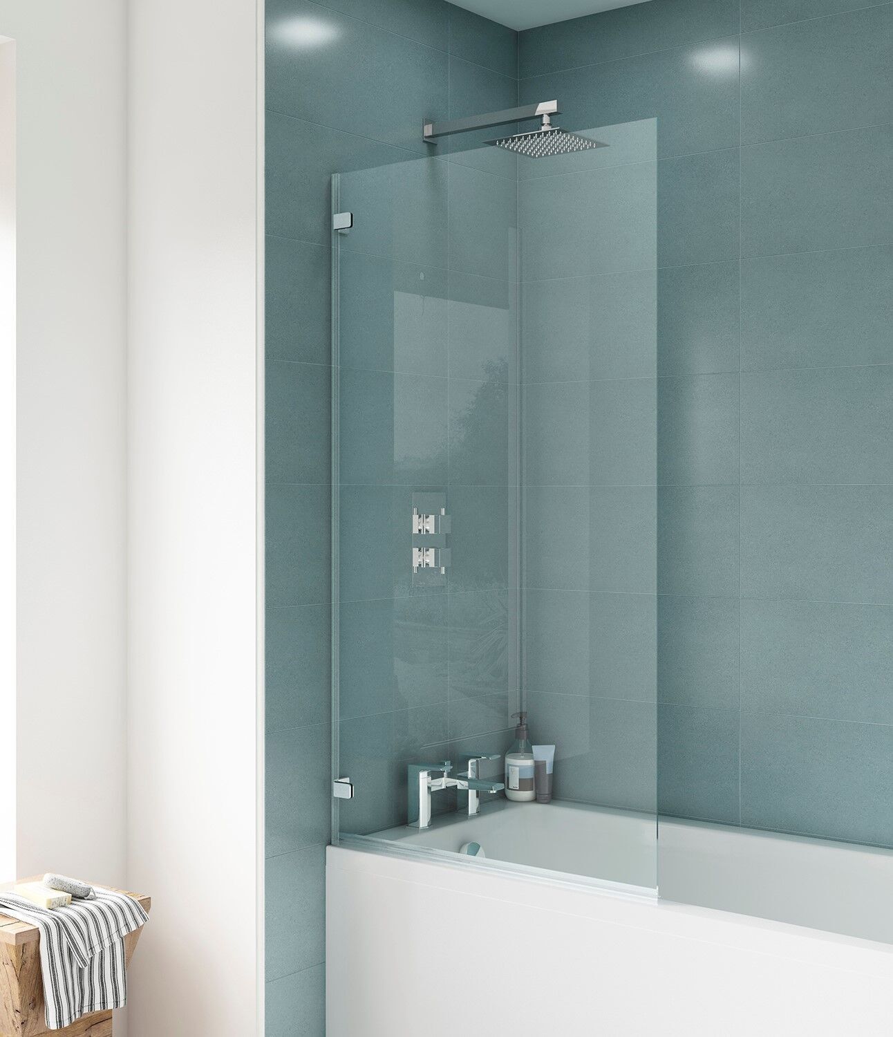 Nuie 782mm Semi-Frameless Chrome Bath Screen